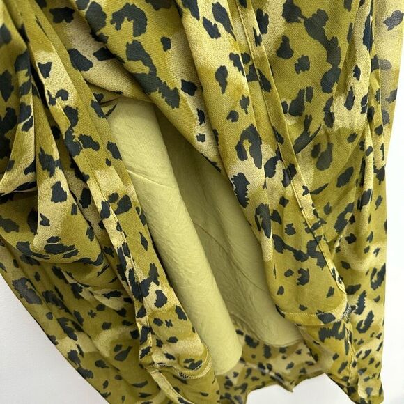 Paradise Plus NY Women’s Vintage Olive Green Cheetah Print Semi Sheer Short Slee - Picture 9 of 10